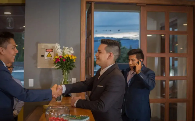 Ilalo Garden Hotel & Restaurant