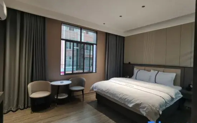 Huazhe Hotel (Mengzi People's Hospital)