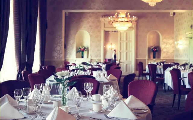 Walton Hall Hotel & Spa by Sunday