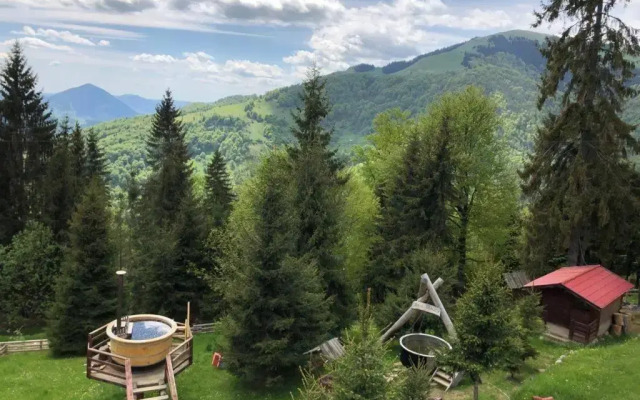 Complex Turistic Alpina Blazna Sant