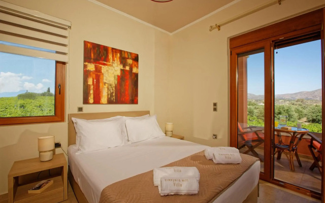 Cretan Vineyard Hill Villa Private Pool, Panoramic View, Beautiful Vineyard