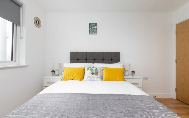 Skyvillion Tower Points - Tower Point Lovely apartment in Enfield London