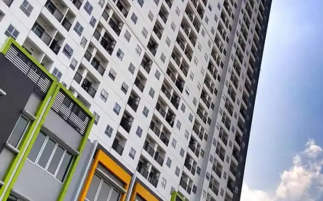 Mekarwangi M Square Apartement by Handoko