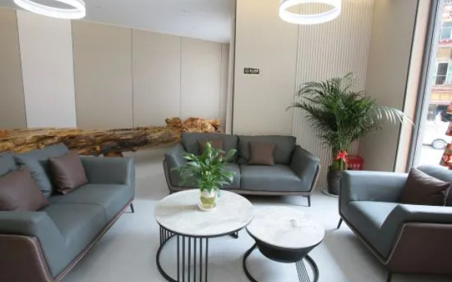 Hutiaoxia Nixiang Hotel