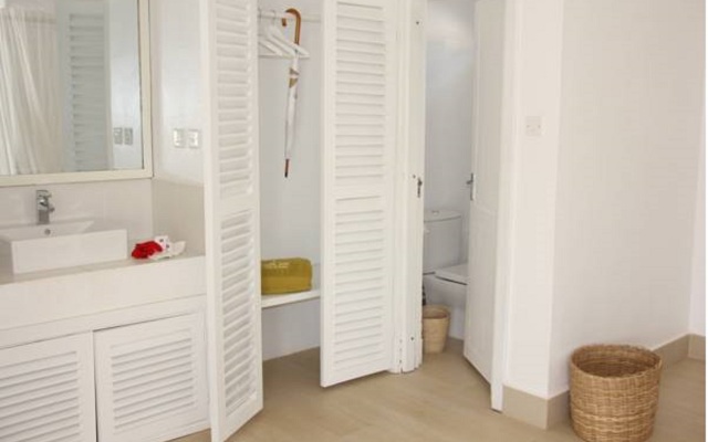 Dhow Inn Boutique Hotel