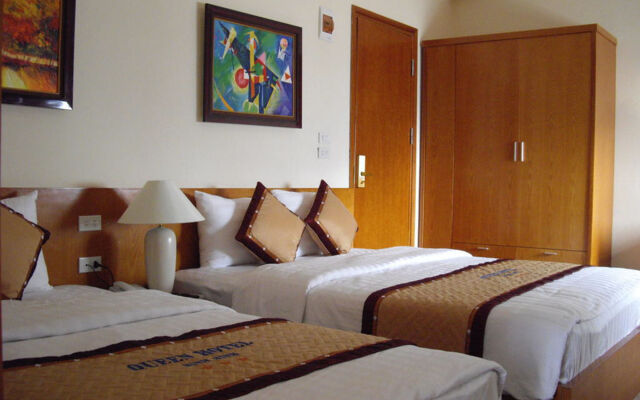Queen Hotel Ninh Binh