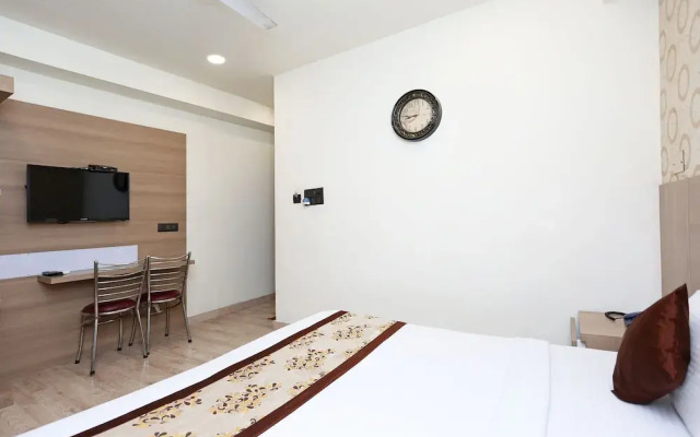 OYO 5663 GS Inn