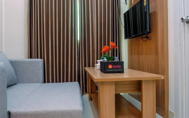 Connected to Mall 2BR Apartment at Green Pramuka City