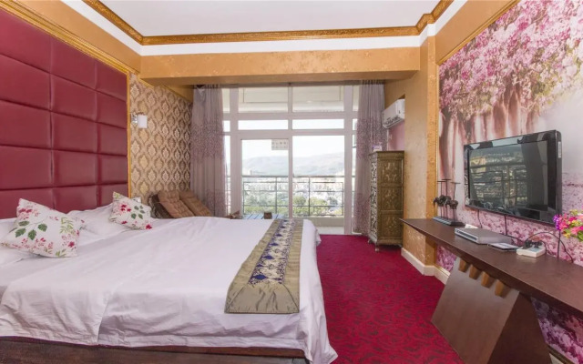 Xishuangbanna Elephanthome Hotel