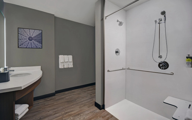 Staybridge Suites Houston Galleria Area by IHG