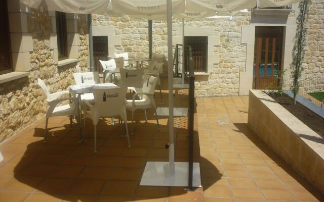 Hostal Santo Domingo de Silos