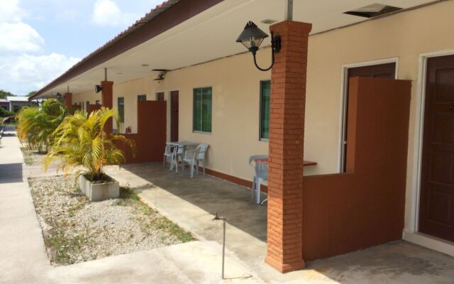 Huda Inn