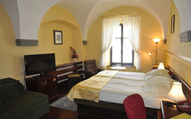 Barbakan Hotel