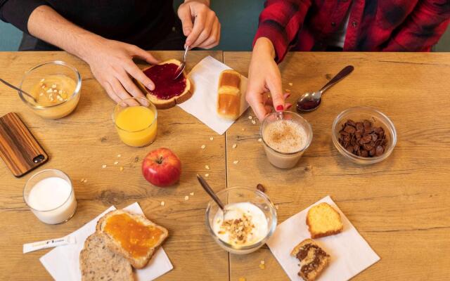 hotelF1 Avranches Baie du Mont Saint Michel