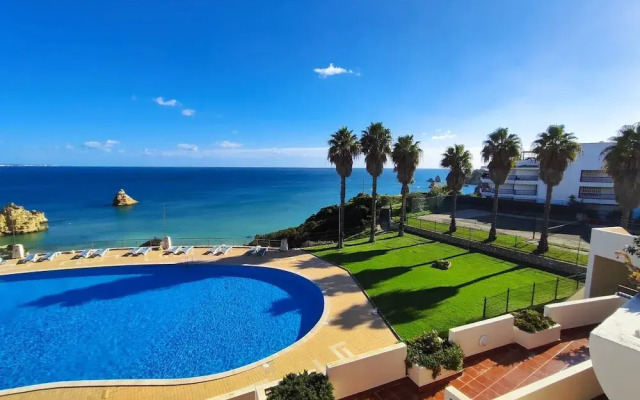 Lagos Ocean BAY With Pool by Homing