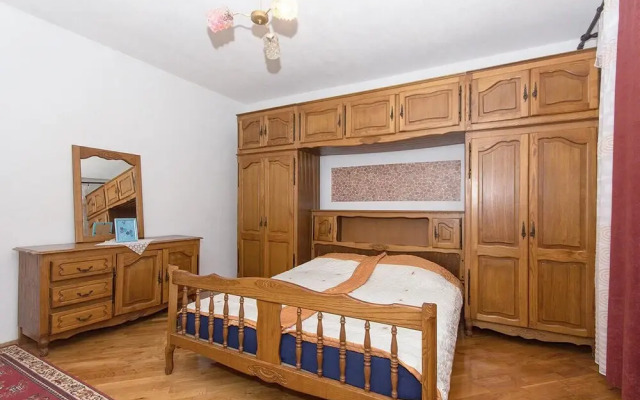 Beautiful Apartment in Selo Rakalj With 1 Bedrooms and Wifi