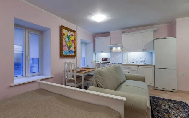 Friends Apartment on Fontanka River
