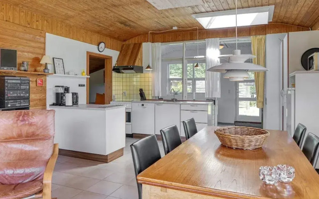 4 Person Holiday Home in Vaeggerlose
