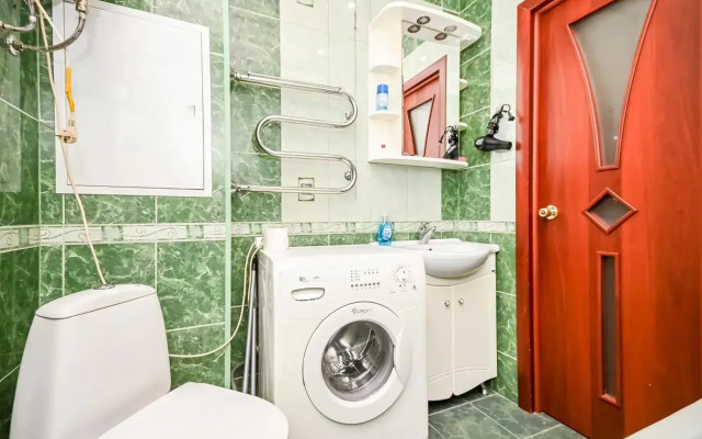 Погостим на проспекте Красной Армии 218