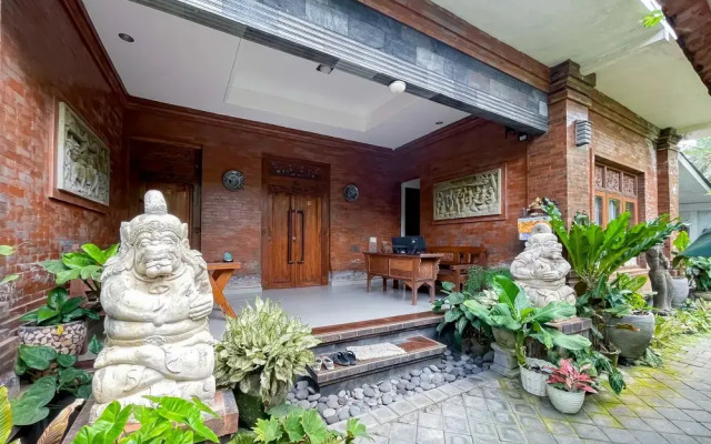 Men Bebas Homestay near Ubud Mitra RedDoorz