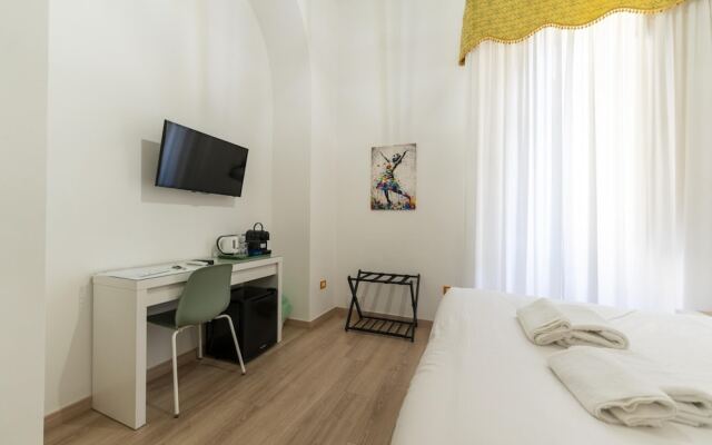 Piazza Sannazzaro 200 - Pop Art