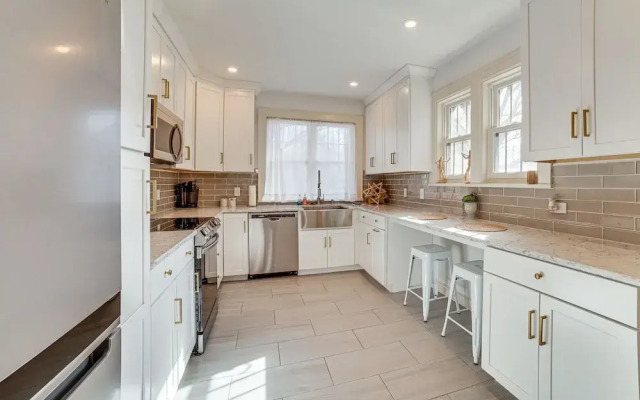 Spacious Illinois Home w/ Grill & Fenced-in Yard!