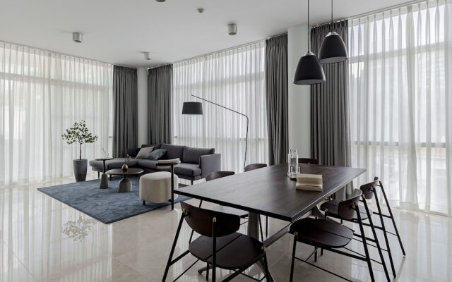 Blue Arch Suites - The Notre Dame Saigon