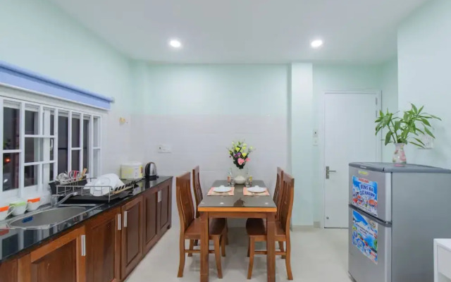 7S Hotel Rainy House