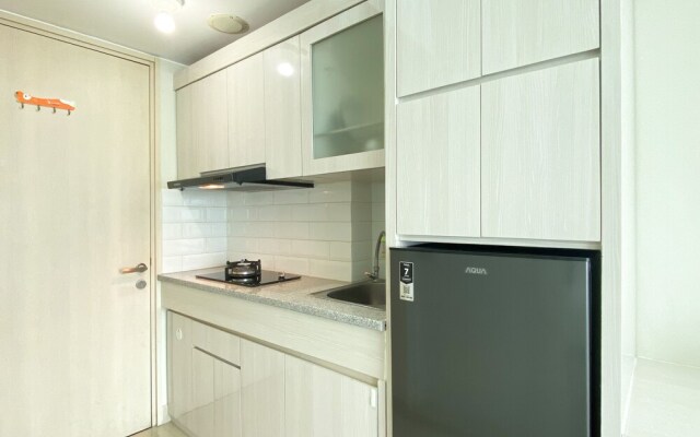 Restful And Simply Studio Springlake Summarecon Bekasi Apartment