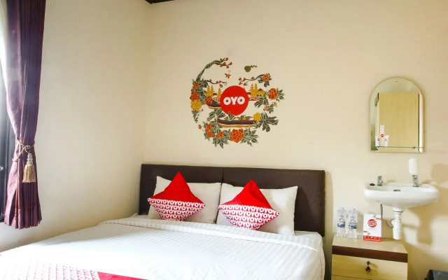 OYO 677 Rianes Family Guest House