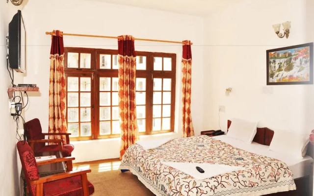 Hotel Kesaar Palace