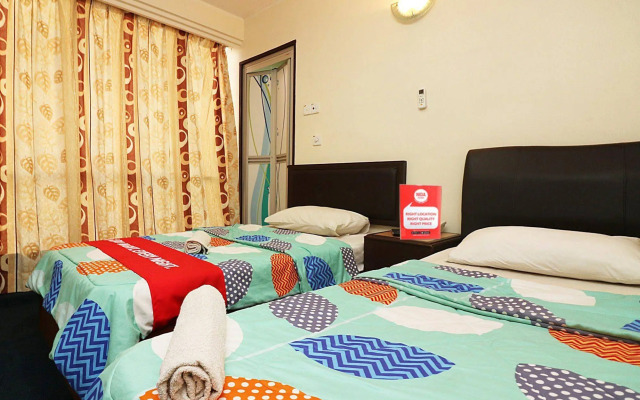 Veenai Hotel