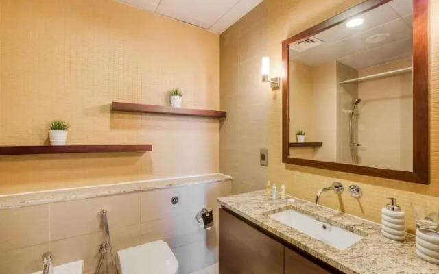 Private Beach & Pool Right on Your Doorstep!