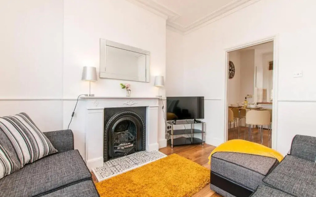 Central Broadstairs Apartment Close to Beach