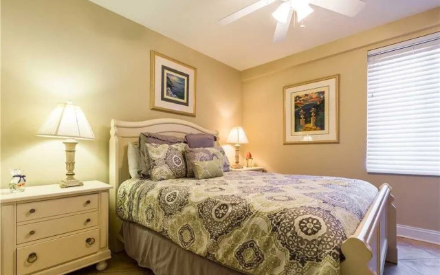 Broadmoor 105