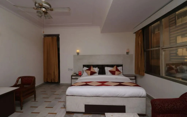 Hotel India International Deluxe by OYO