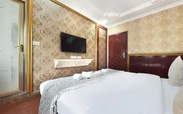 Tianzi Hotel (Zhaoxiang Platinum Times)