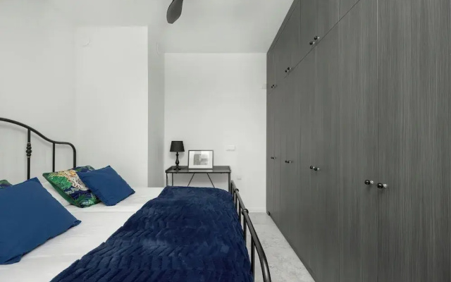Warsaw Apartment by Renters Prestige