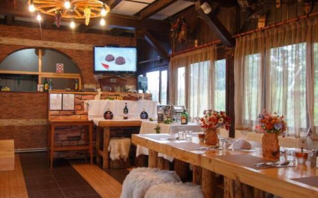 Centrul De Echitatie Poiana Brasov