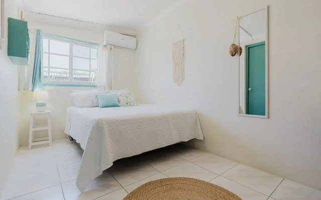 Mangel Halto Aruba one Minute Walk to Beach Apt2