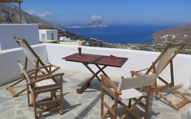 Kaminaki Amorgos Studios & Apartments