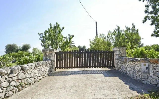 I Trulli del Ciliegio With Garden