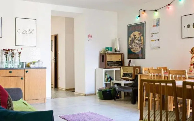 Folk Hostel