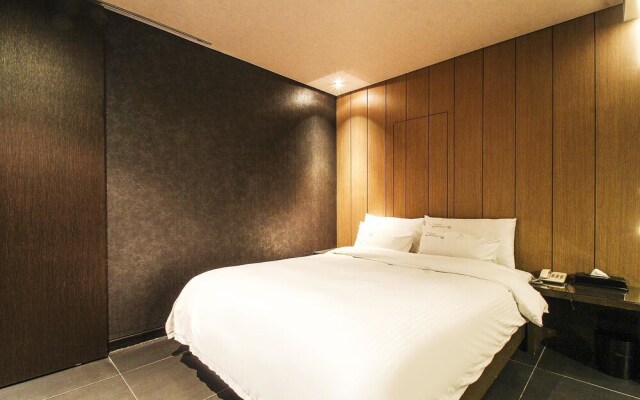 Haeundae Yeoubi Hotel