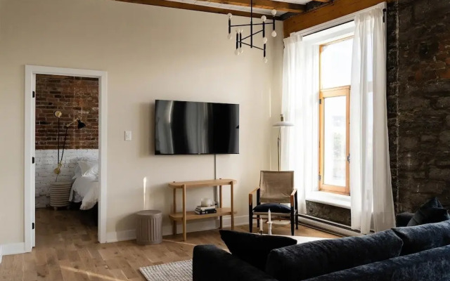 Maison Place Royale by Luxury In Transit