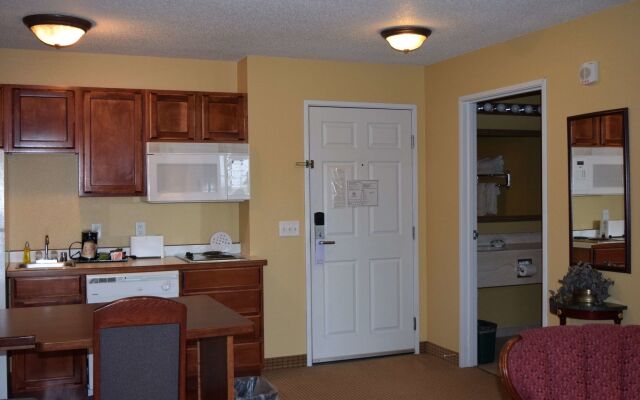 MainStay Suites Madison Airport