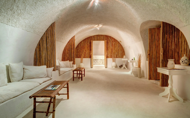 Vedema, a Luxury Collection Resort, Santorini