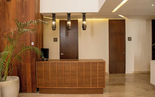 Paravian 704 2BR Condo Playa del Carmen
