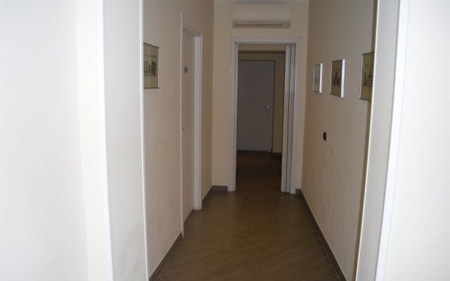 Cesar Vatican Rooms