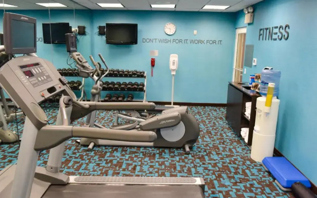 Fairfield Inn & Suites by Marriott Weirton